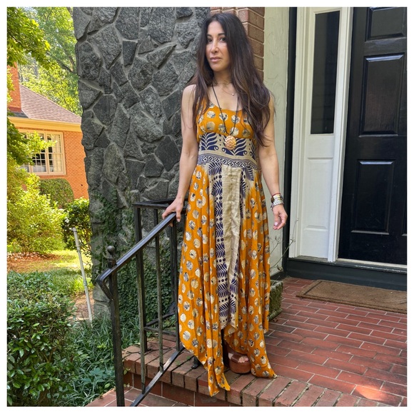 34 Beautiful Silk Blend One of a Kind Sleeveless Maxi Dress - Picture 5 of 8